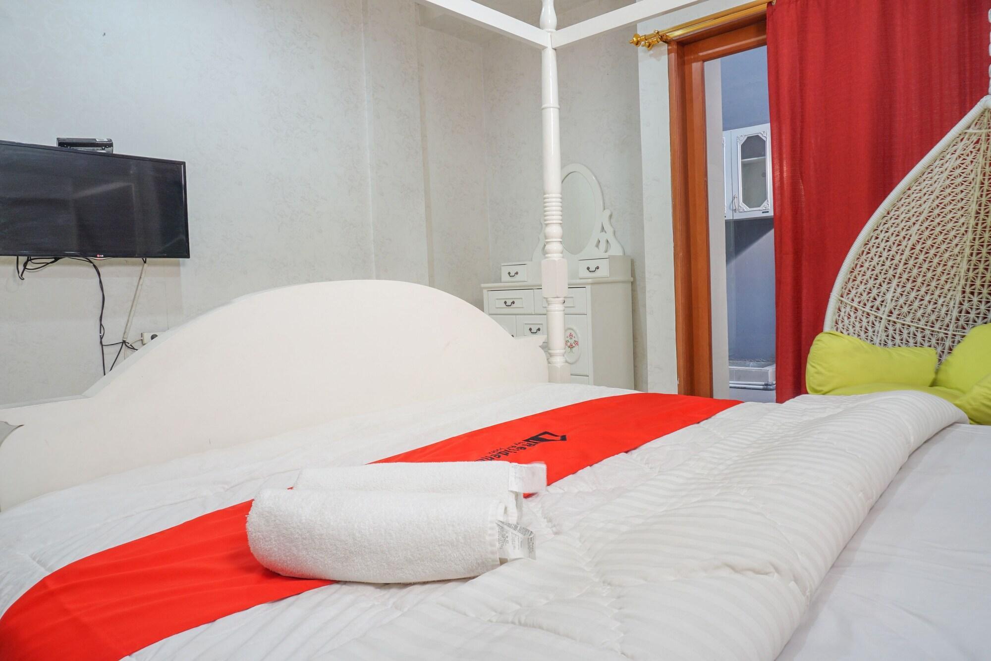 Reddoorz Near Kemang Square Hotel Jakarta Kültér fotó