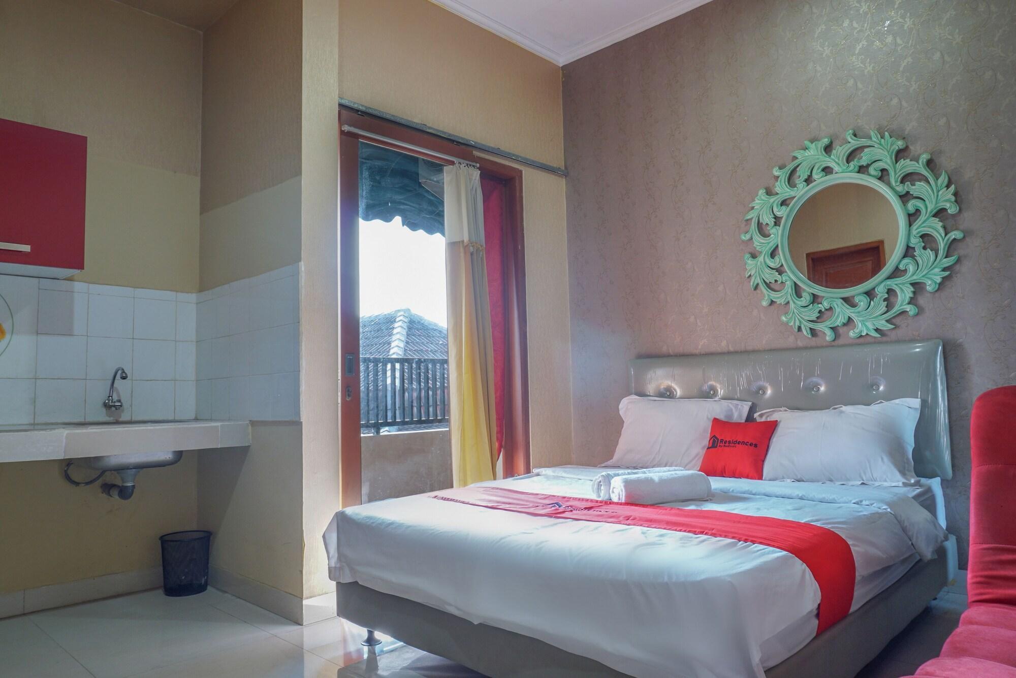 Reddoorz Near Kemang Square Hotel Jakarta Kültér fotó